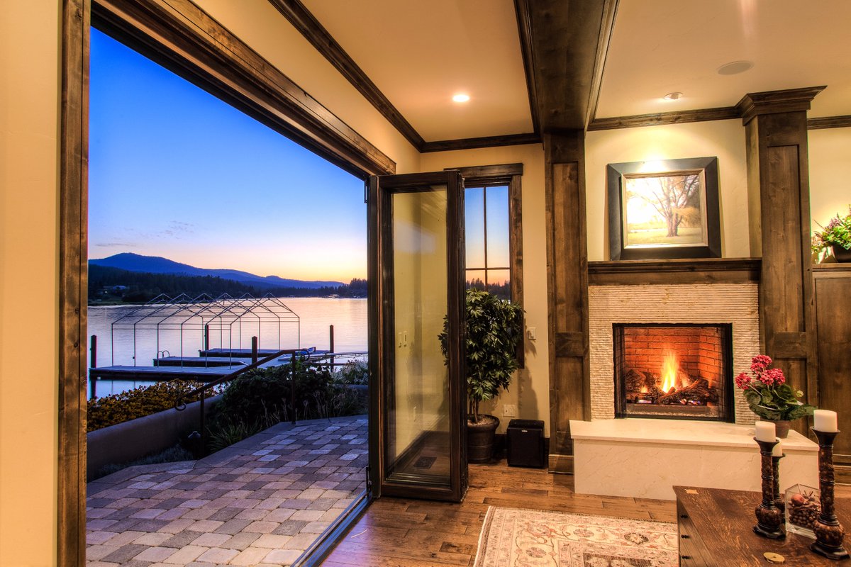 MonarchHomes_'s tweet photo. This picture captures so many fabulous features of living in North Idaho, Welcome Home #monarchcustomhomes #cda #idahome #serene https://t.co/Qc5aCrTTkL