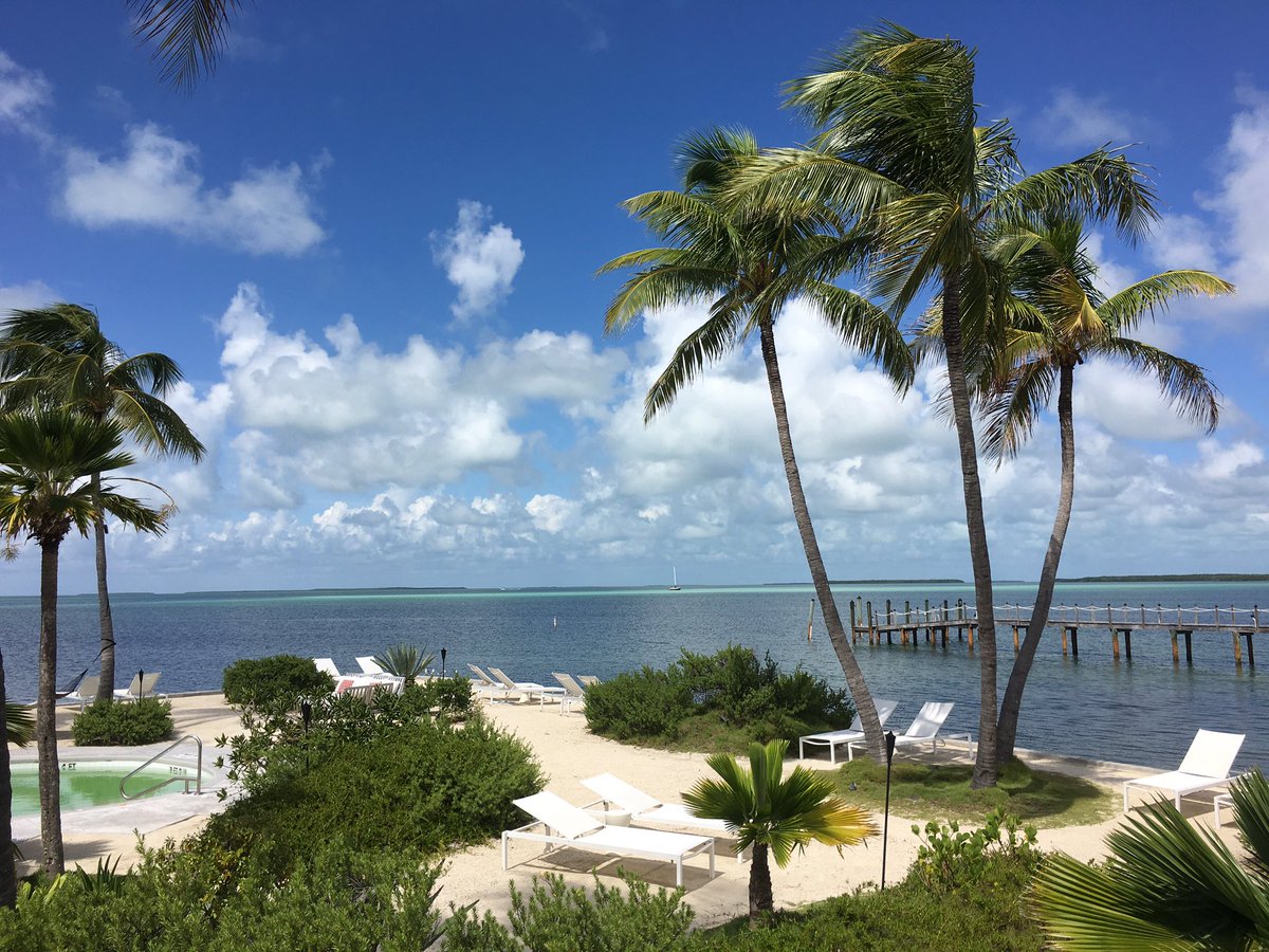 garth2007's tweet photo. A2) We like this view of Florida Bay at @casamorada #flkeys https://t.co/eOrnTuEmUz