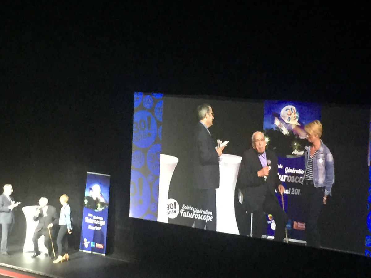 JeromeNeveux's tweet image. Soirée d&apos;exception pour le 30e anniversaire du @futuroscope Hommage au fondateur Rene Monory. L&apos;imagination au pouvoir.