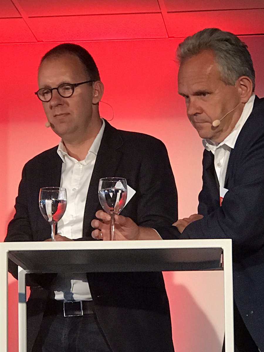 VincentGoemaere's tweet photo. think about customer experience first, technology 2nd @ExactOnline E-commerce Conf: Power your Decisions #ExactEcom17 @stardekk @Cubilis https://t.co/qvSKQ6TYYC