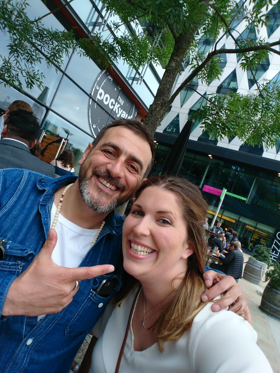 bogglebounce's tweet photo. @ChrisGascoyneUK such a pleasant chap! Soz for being a full on geek! https://t.co/GvQ8XLt132