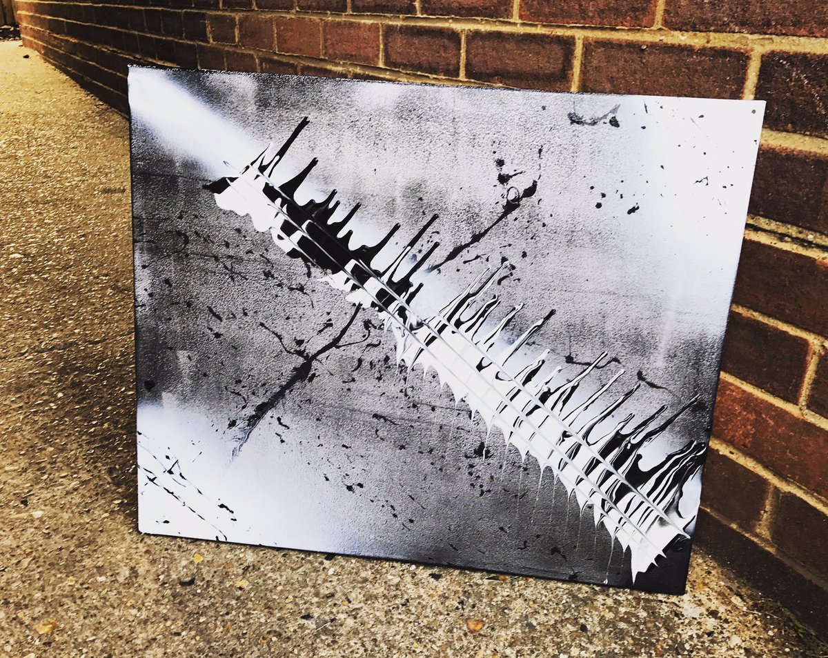 streetartdrop's tweet photo. https://t.co/s7vREAMnIQ #original #abstract art for sale please retweet
#Artist #Streetart #streetartdrop
Or place a bid on my Facebook page https://t.co/MCiPvFDAxB