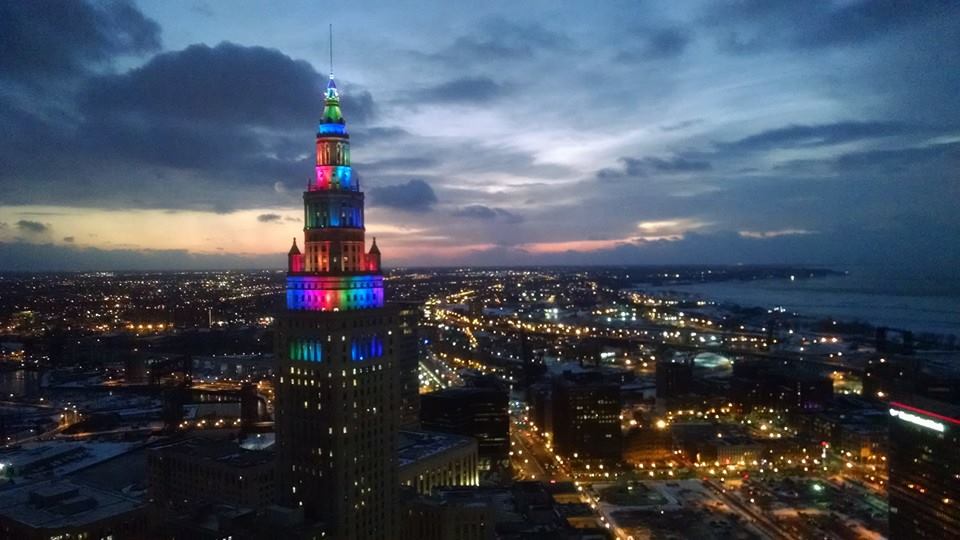CleMetroBar's tweet photo. Congrats to Eric Simon for winning our photo contest of the month. This is truly a great scene of #Cleveland. Thanks for sharing. #31ways https://t.co/eAgG7sQ1dd