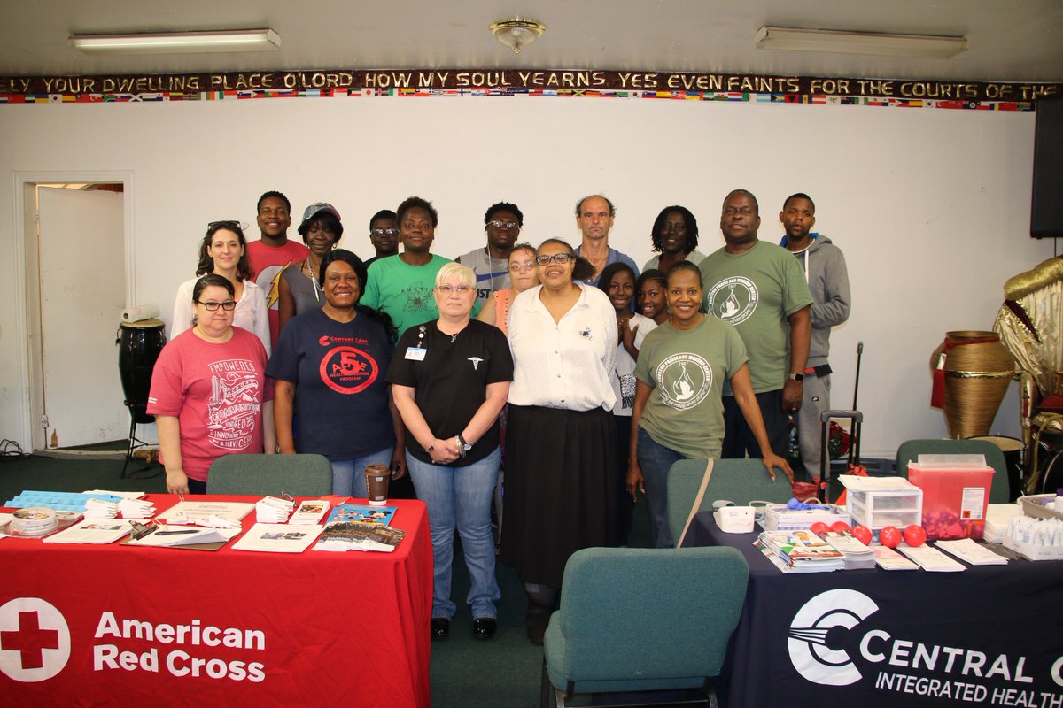 CentralCareIHS's tweet photo. Great Garage Giveaway Health Fair #centralcareIHS #CCIHS #healthservices #houston https://t.co/i9AInZfGHd