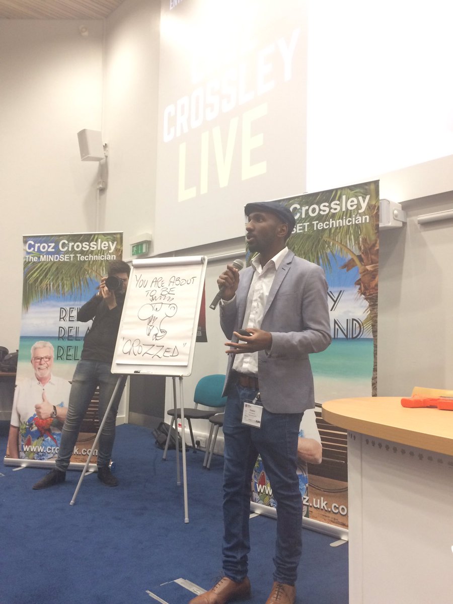 tessalrobinson's tweet photo. #EAL2016 @EAL2016 @JuniorOgunyemi https://t.co/f6XmfrF5Gy