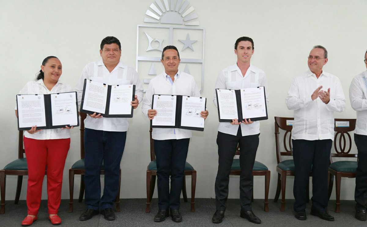 rembertoestrada's tweet photo. Firmamos el Convenio de Colaboración y Coordinación en Materia de Seguridad Pública con el Gobernador del Estado @CarlosJoaquin. https://t.co/2CzTSahTPi