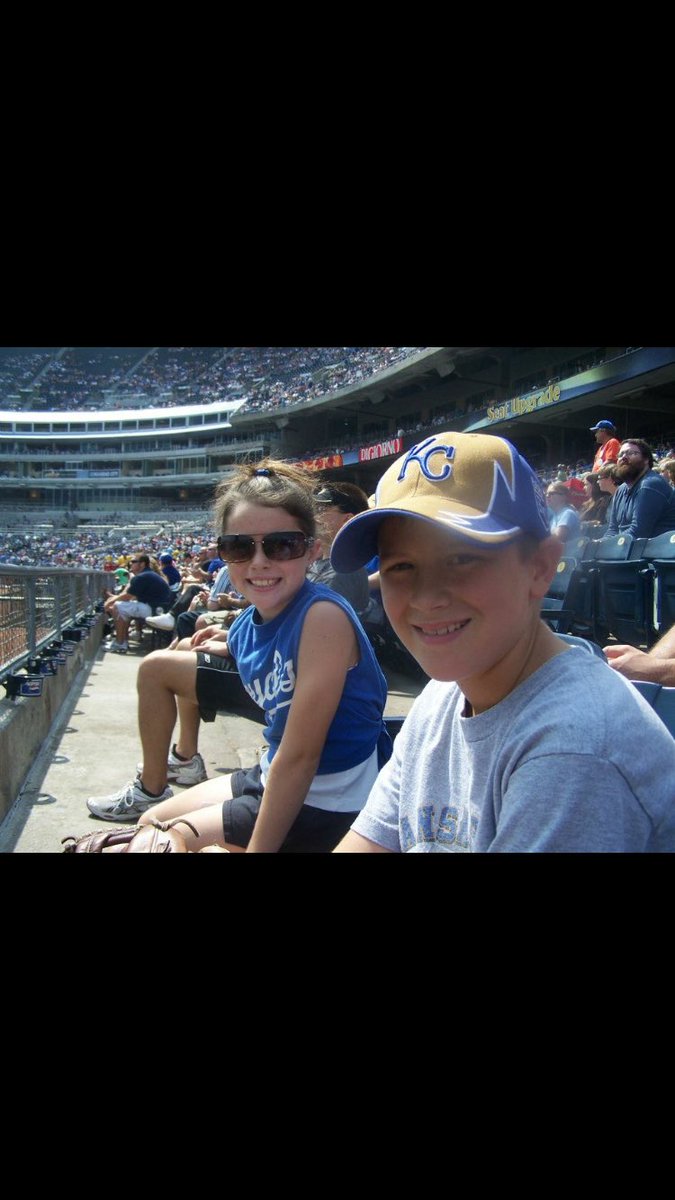 RyanHagen2's tweet photo. Happy 16th to my amazing sis @hagen_jessie https://t.co/su2u1kqXnY