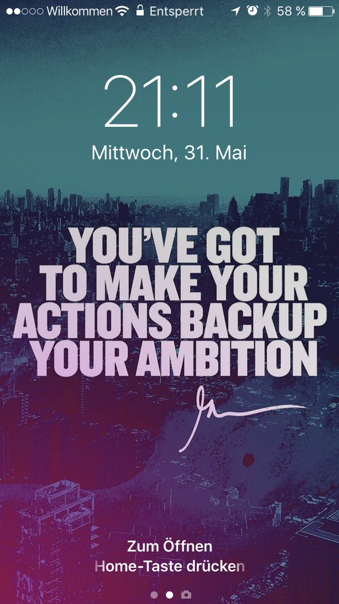 fredinnovation's tweet photo. Hey @garyvee I used your wallpaper #gvwallpaper https://t.co/ACwJrjWL28