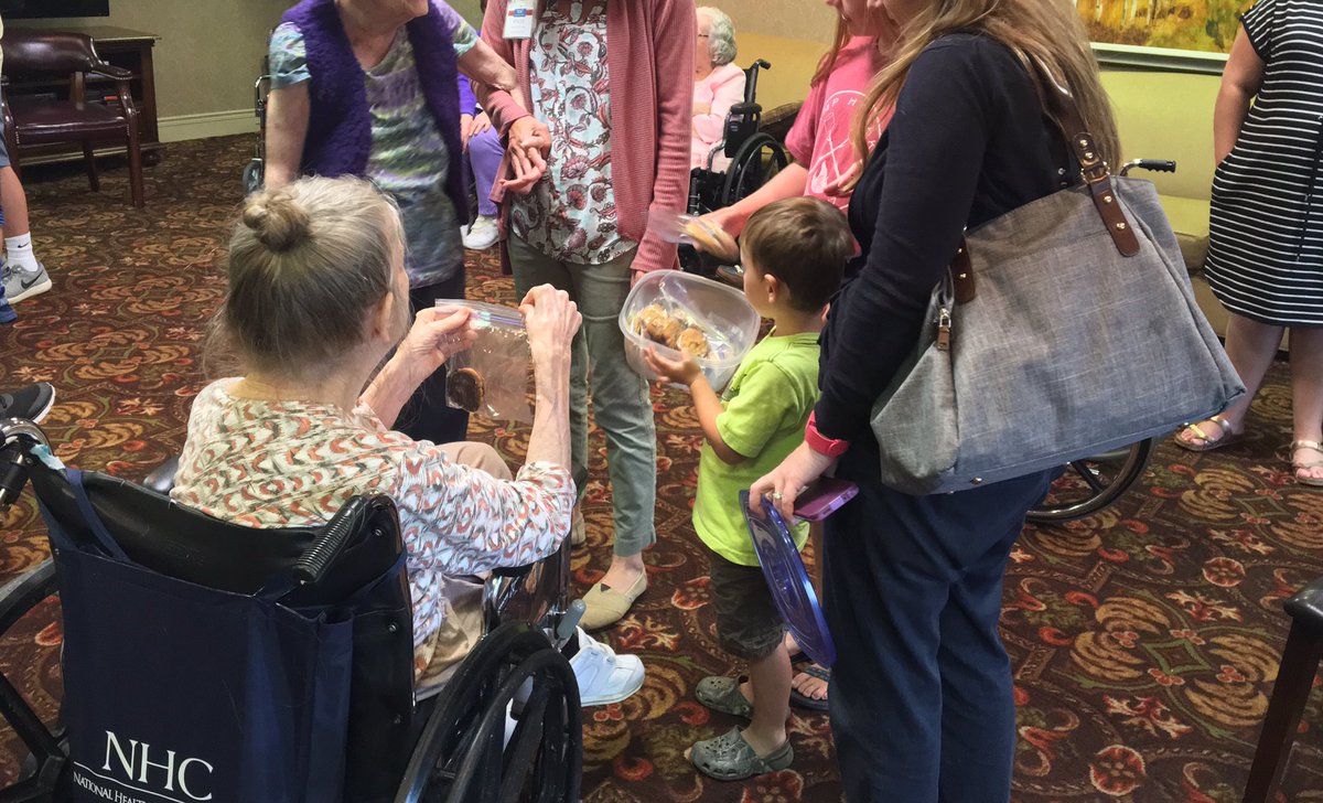 Dmcoggin's tweet photo. We had a good turn out at our second Servant Heart Project at NHC last night! Thank you to everyone that came out! We had a lot of fun! https://t.co/mIMl1pmNoJ