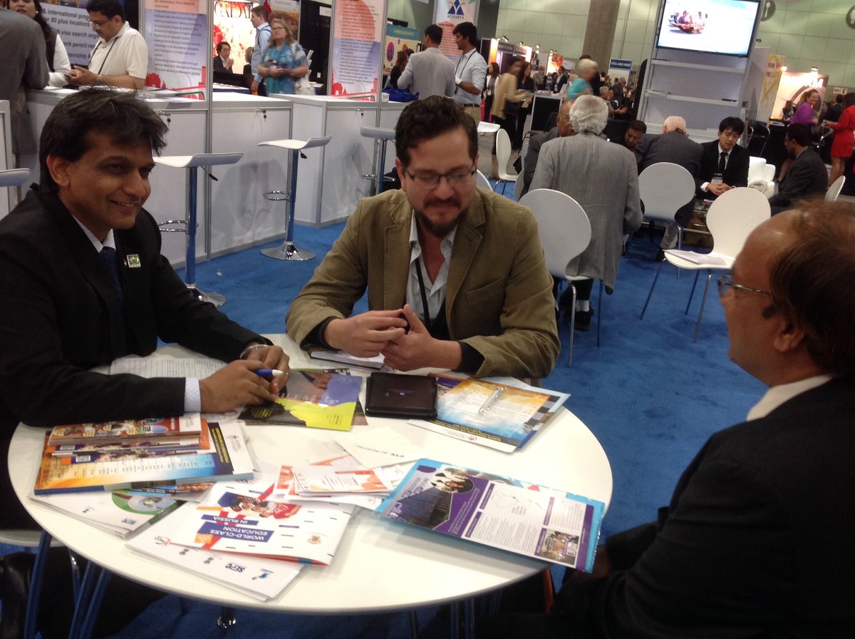 IndiaAtNafsa's tweet photo. #INDIAatNAFSA @TVMohandasPai @GhoshShobha @MinistryOfHRD Engaging Business Meetings at NAFSA2017 https://t.co/gAbC59MUUS