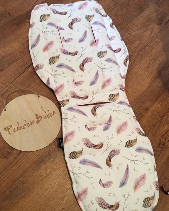 cancoot's tweet image. Boho feathers in purple 😍 

#peekaboobubba #pramliners #customfitpramliners #praml ... #comforter #duvet #King