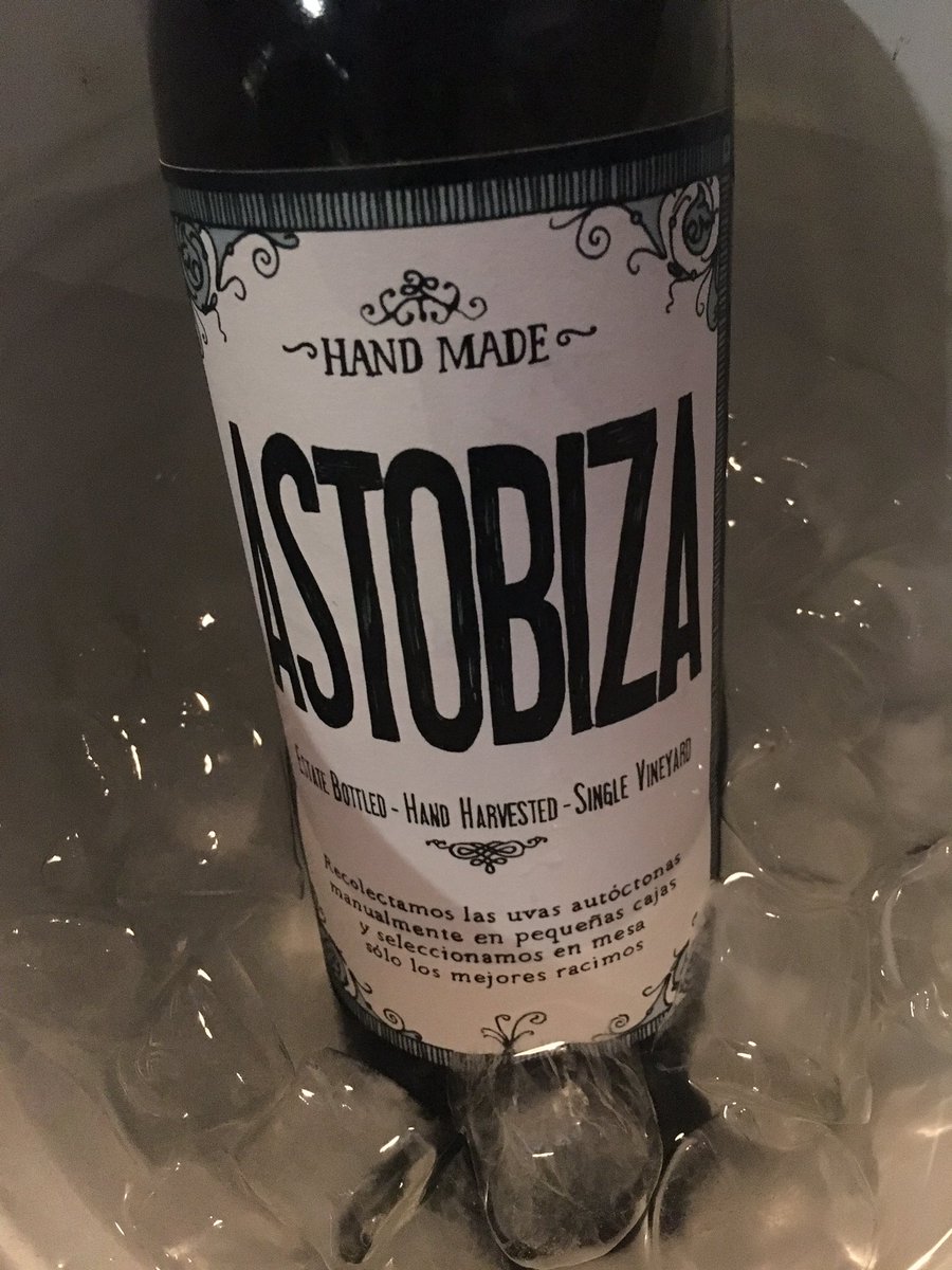 somelawrenceguy's tweet photo. Tapping-in and tapping-out for #worldtapasday at @Sagardi_UK. This wine is. The shit. https://t.co/IkZVRgGl4m