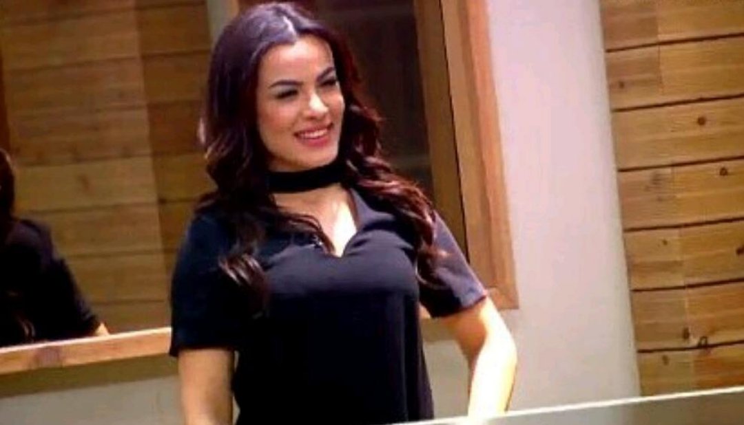Sibelmisali2's tweet photo. Çok tatlı benim şeker paremmmm 😊😇😻💜 @SblAkblt25 https://t.co/vz4MWQQq0x