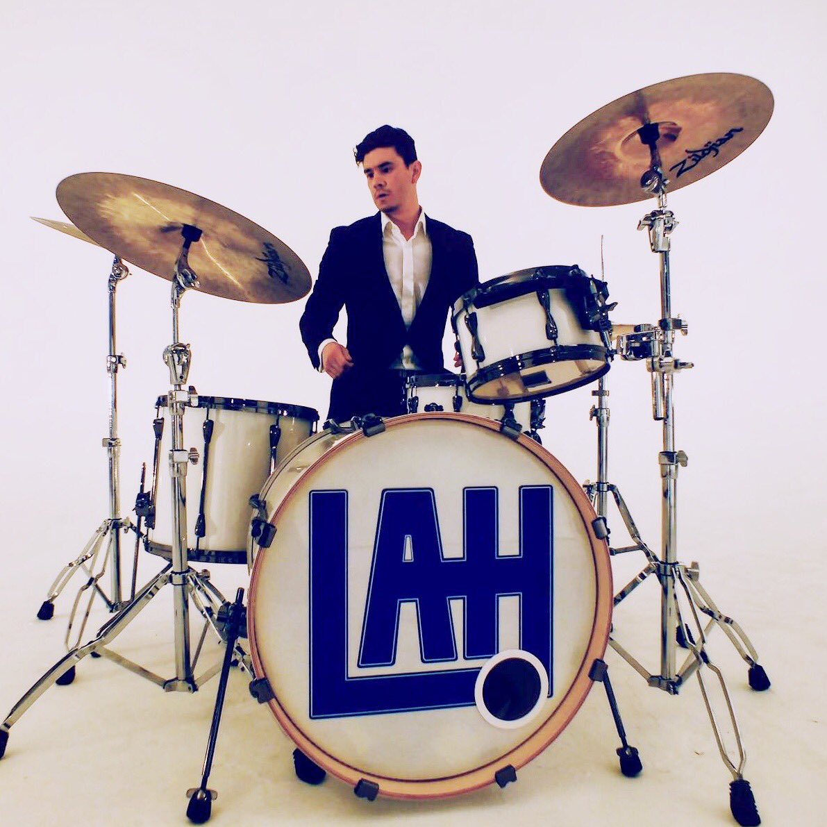 LOSTatHOMEmusic tweet picture