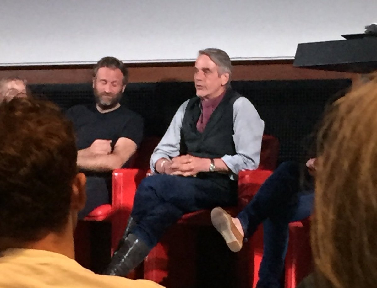 mrjonkhoo's tweet photo. "Buy less, buy just what we need, buy things we can mend" - Jeremy Irons on tackling waste, plastics &amp; growing up from a love of consumption https://t.co/EopJdEydn9
