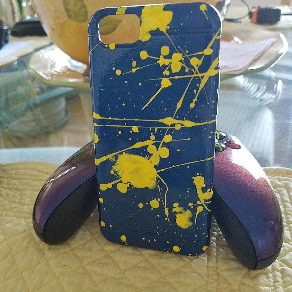 GV_Customs's tweet photo. We Make Custom Phone Cases too! Here is our Warrior Case (https://t.co/rq637hKheX) DM us to buy one! 
#goldenstat… https://t.co/nVwTG648MU https://t.co/1maJh7FjVC