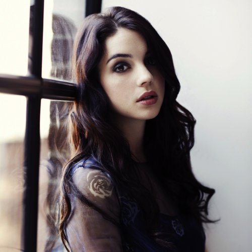 Name: Lindsey Sykes. 
Nickname: Imnextanakin.
FC: Adelaide Kane.
twitlonger.com/show/n_1sptk49
[@bcstplaycr]