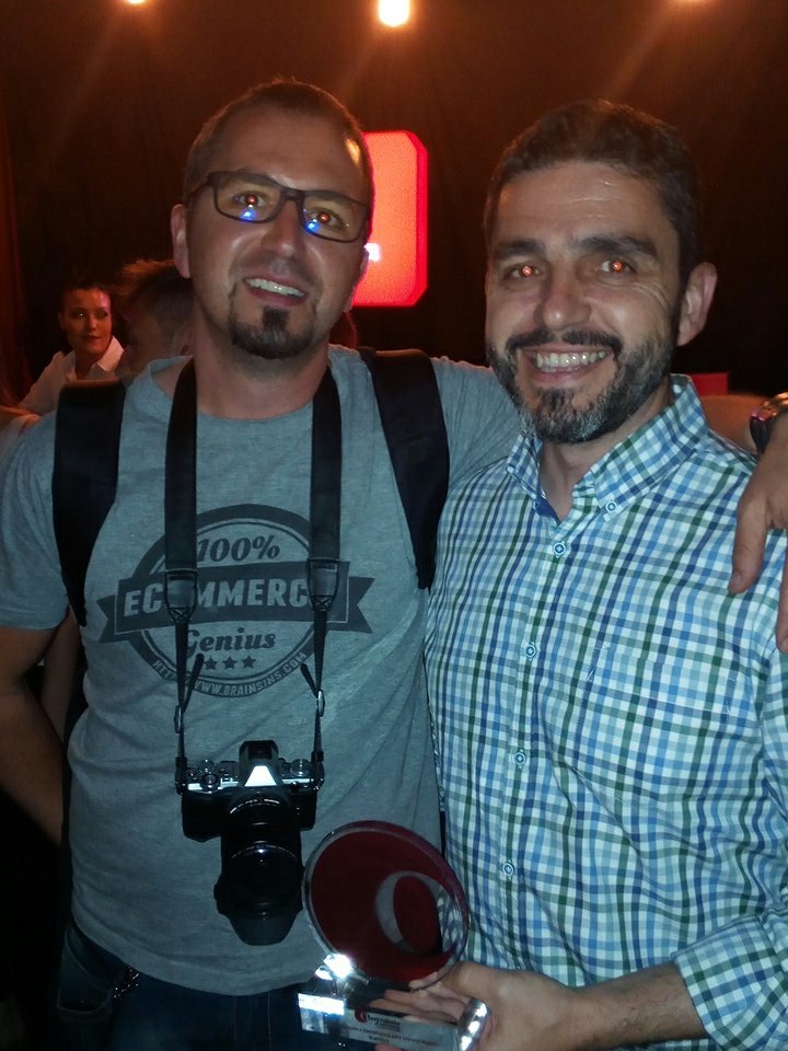 doofinder's tweet photo. @brainsins_es ole y ole ganadores en los #IIIPremiosEcommerce a la mejor app @doofinder enhorabuenisima https://t.co/WHaNutgswV