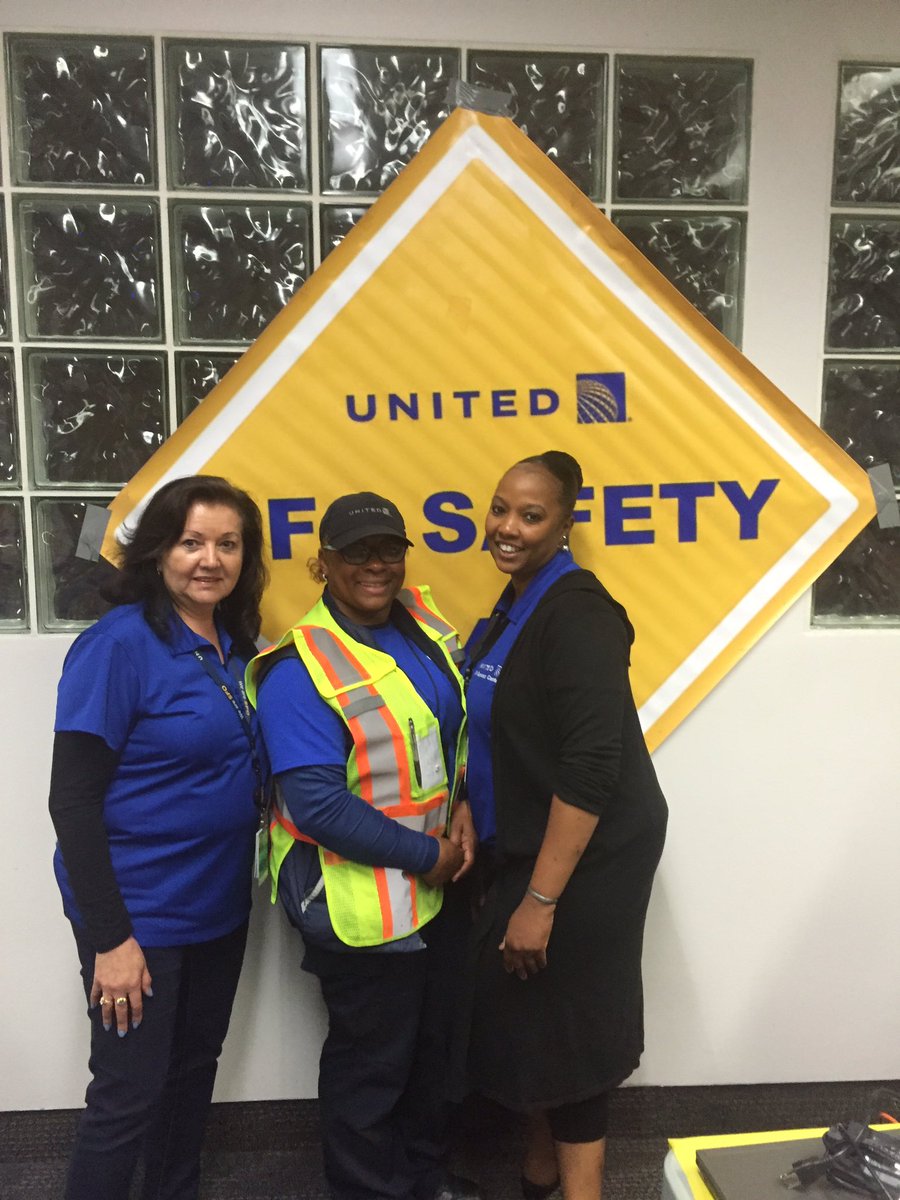 Looking good <a href="/sfo_safety/">SFOSafety</a> <a href="/weareunited/">We Are United</a>