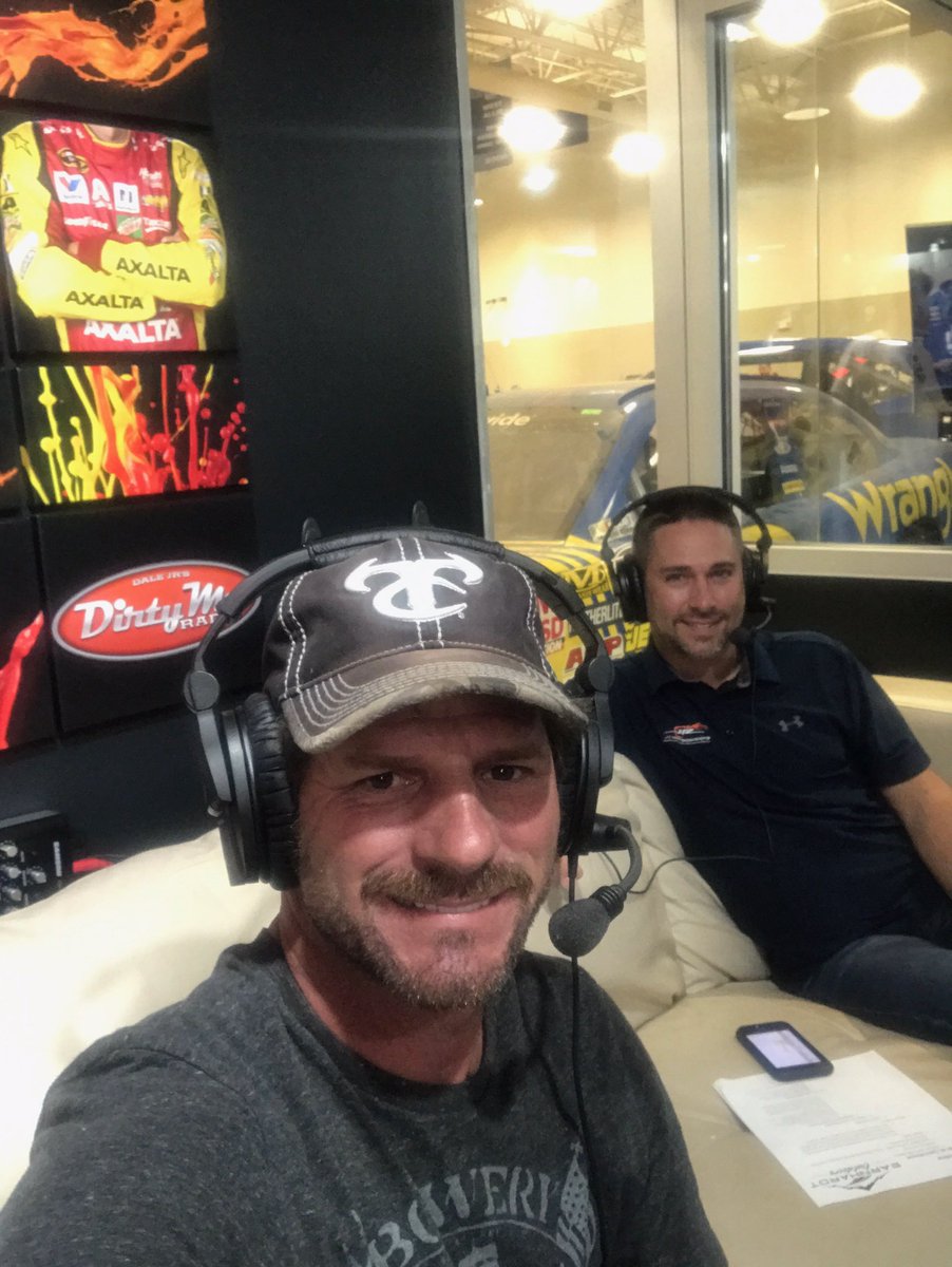 Talking crap with <a href="/lwmiller88/">LW Miller</a> for the next <a href="/EarnhardtOutdrs/">Earnhardt Outdoors®</a> podcast on <a href="/DirtyMoRadio/">DirtyMo Matt</a> #countrybums #wewouldratherbefishing