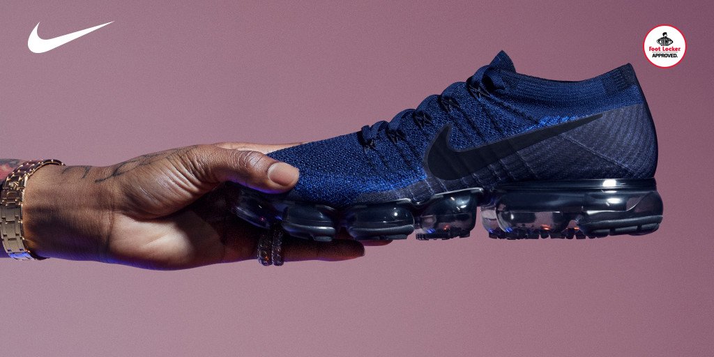 Foot Locker on Twitter: "Day To Night. The Navy/Black #Nike Air VaporMax  drops in stores and online tomorrow. | Stores: https://t.co/MeC16X6agI  https://t.co/29nTijHLLT" / Twitter