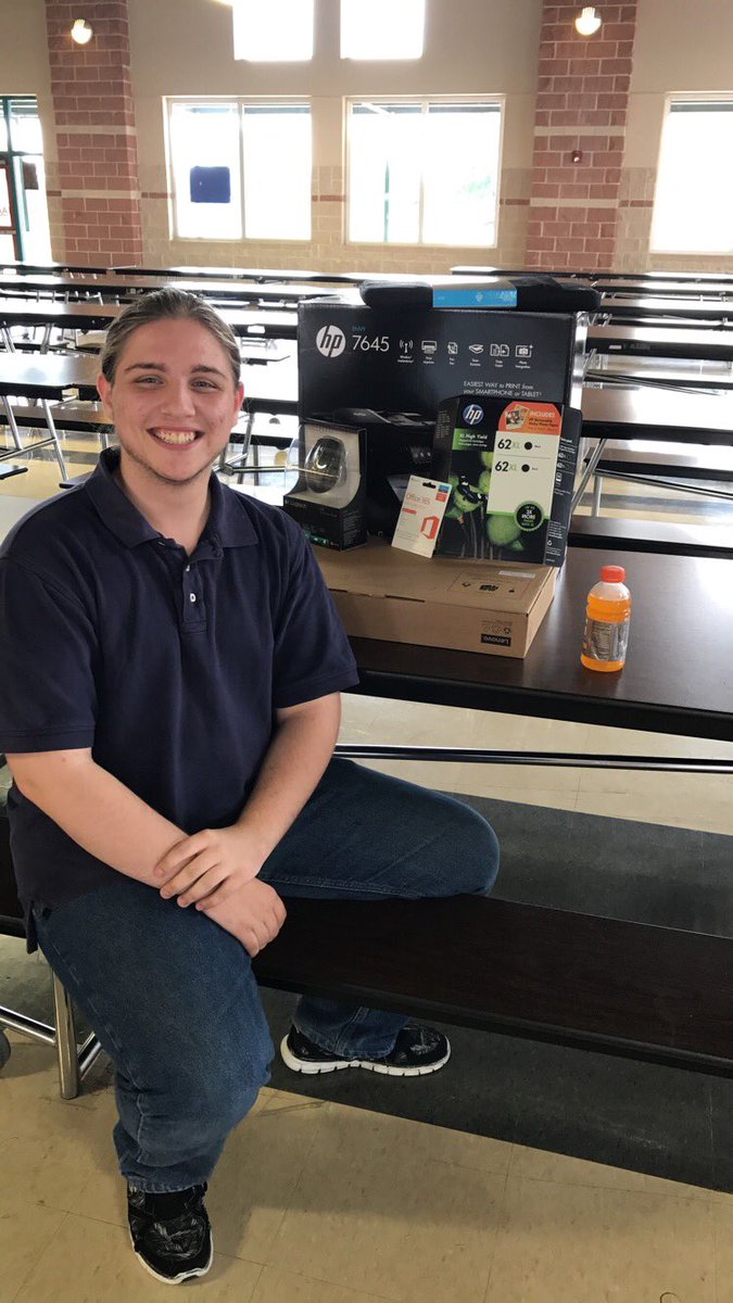 MsEmerick233's tweet photo. And the grand prize winner at the senior BBQ was Cody! #akins #AISDProud #SeniorBBQ @AkinsClass2017 https://t.co/IHH8PcJSQh