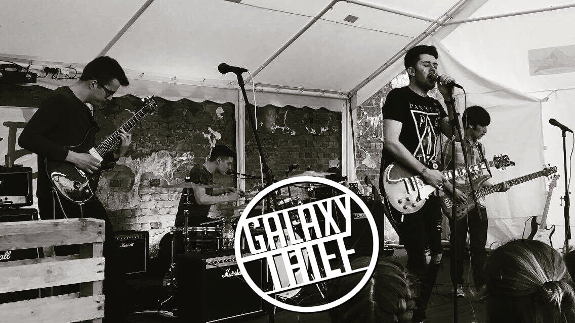 GalaxyThiefBand's tweet photo. We have a SICK announcement coming soon👀 we can't wait to tell you guys, it's gonna be wicked🤘🏼 https://t.co/Vyf5GoSSGx