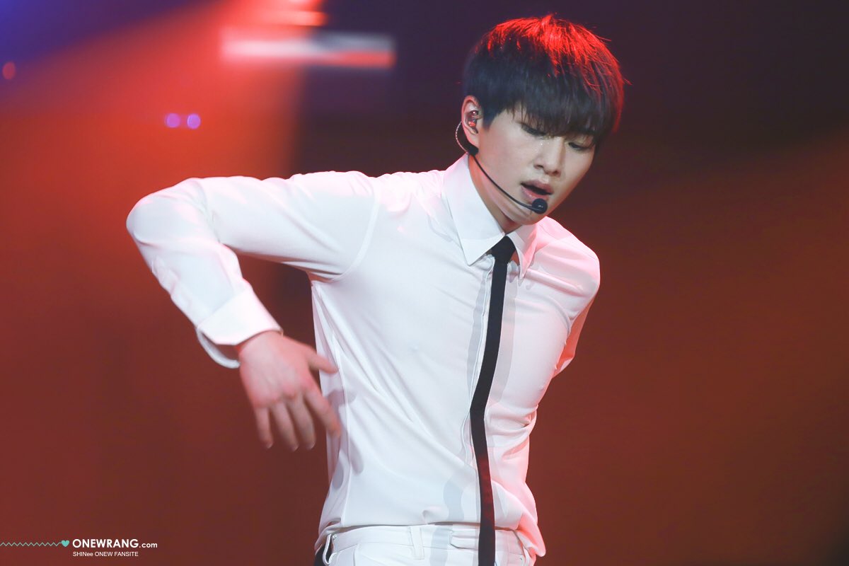 bluejinki's tweet photo. beautiful_in_white.jpg https://t.co/hIFRTjzict