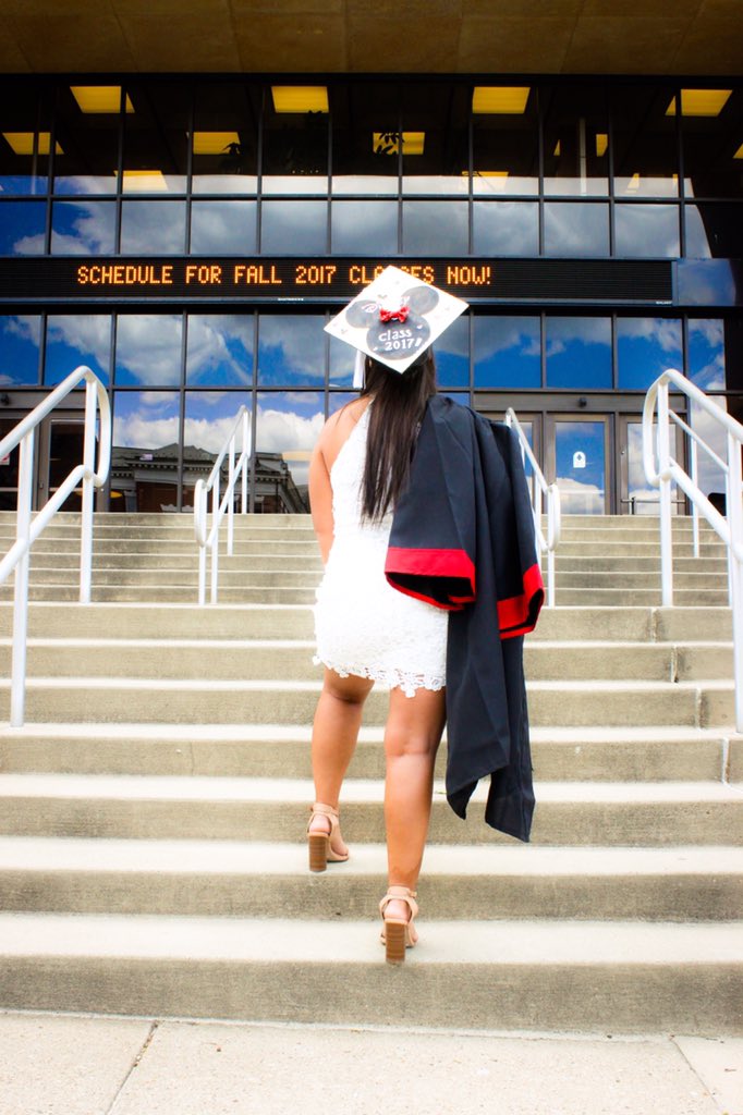 xo_marquise's tweet photo. Still can't believe I graduated😥 #CalU17 🎓 https://t.co/FwRLaD9yO5