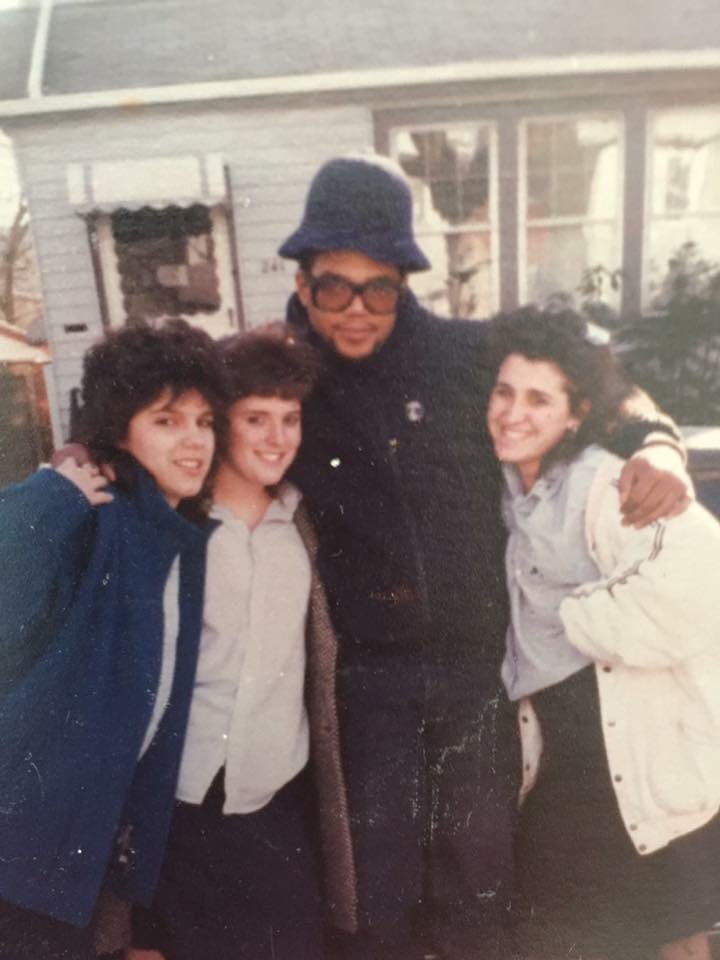 gormie4eva's tweet image. @THEKINGDMC Happy Birthday D!!! Back in the day in Rosedale...@cariannboccio #RosedaleInTheHouse #QueensFromQueens with the #King #HappyBDay