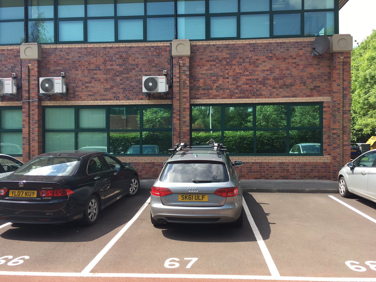 UT_Merseyside's tweet image. We applied reflective silver 20% tint to this office today to add privacy and reduce heat and glare