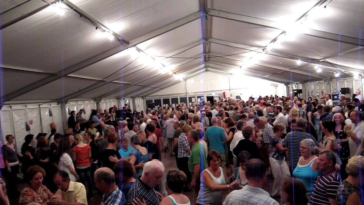 BayviewGH's tweet photo. Another great reason to book in with us, #WillieClancy #Trad #festival gets started early July! @AllCharityRadio #irishbizparty @Irish_Biz https://t.co/V03MCbAKRm