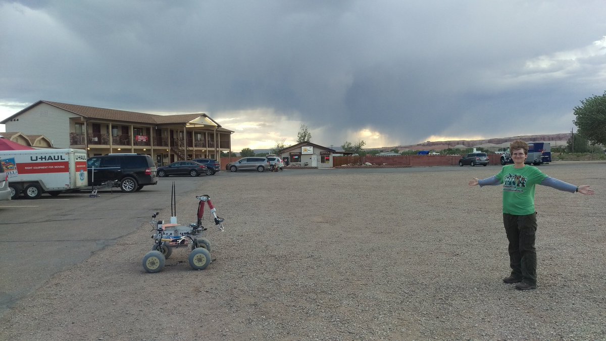 Stormy weather on the horizon at Hanksville #URC2017