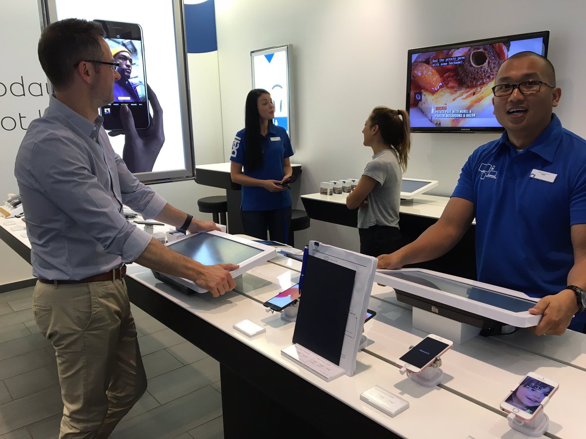 MatijaJuraj's tweet photo. @SY_Roadtrip Nancy's big visit to the ROCK day 2! #westshore #bestshore https://t.co/yenQQRmv0A