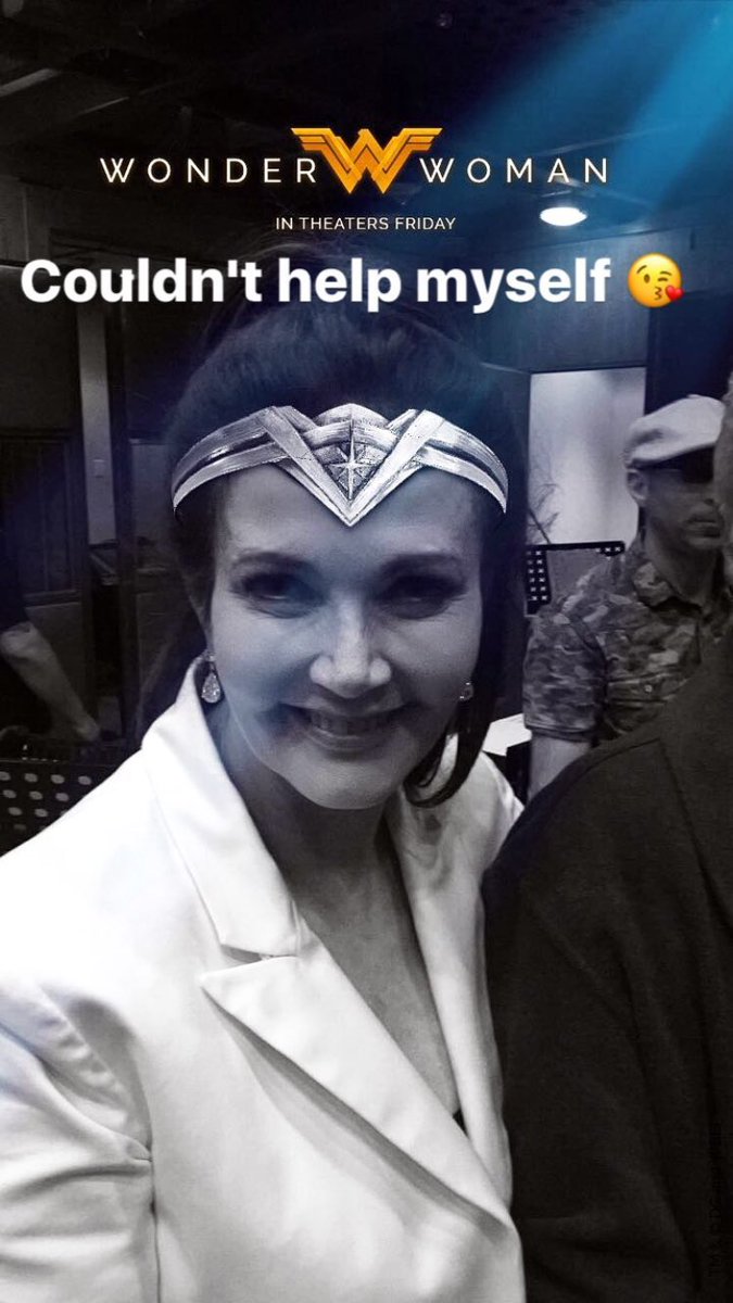 lauaassis's tweet image. Lynda Carter com o filtro de #WonderWoman 🙅🏻🙅🏻🙅🏻