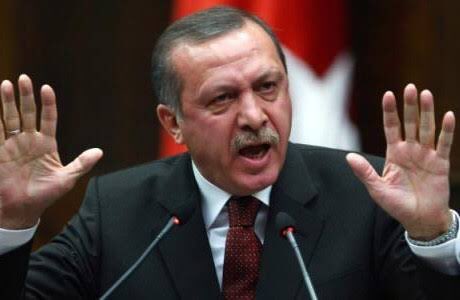 kadirakyuz54's tweet photo. Bir yolsuz zihniyet milletin aşına,işine,ekmeğine el koydu SUSTUNUZ!Demek canına da el koysa SUSACAKTINIZ! His yoksulu SIRTLAN kümesi! https://t.co/l8MXGsWfYr