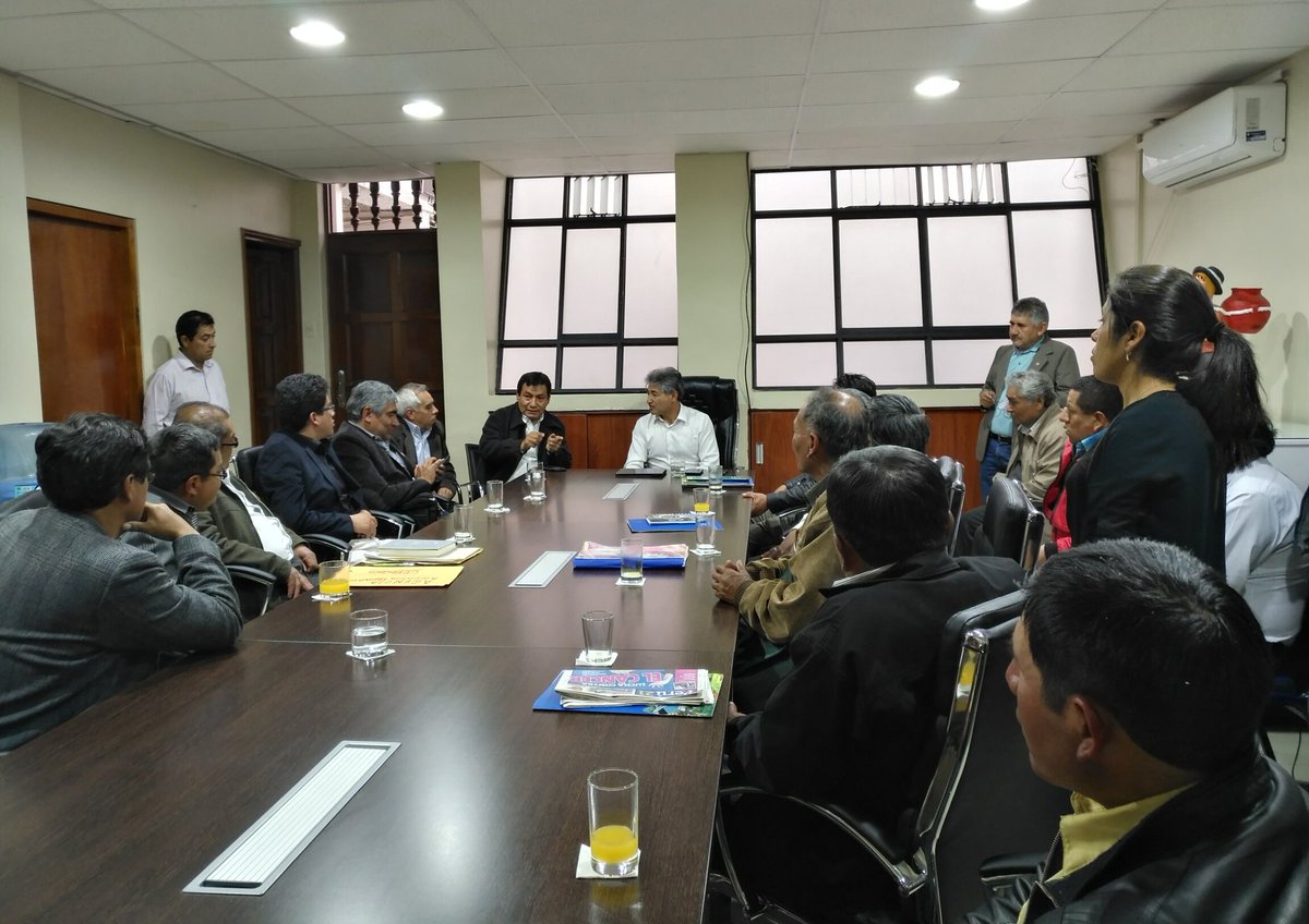 JoaquinDipas's tweet photo. Acompañamiento y fiscalización del Pycto Ampliación de la Presa #Ancascocha y Afianzamiento Hídrico del Valle de Yauca #Ayacucho #Arequipa https://t.co/jGwZbMh5vt