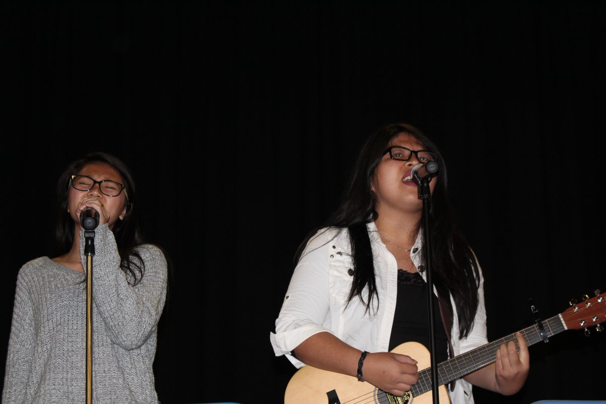 ColoniaHigh's tweet photo. Christine and Keiko during sound check https://t.co/WjMnwDV7Fc
