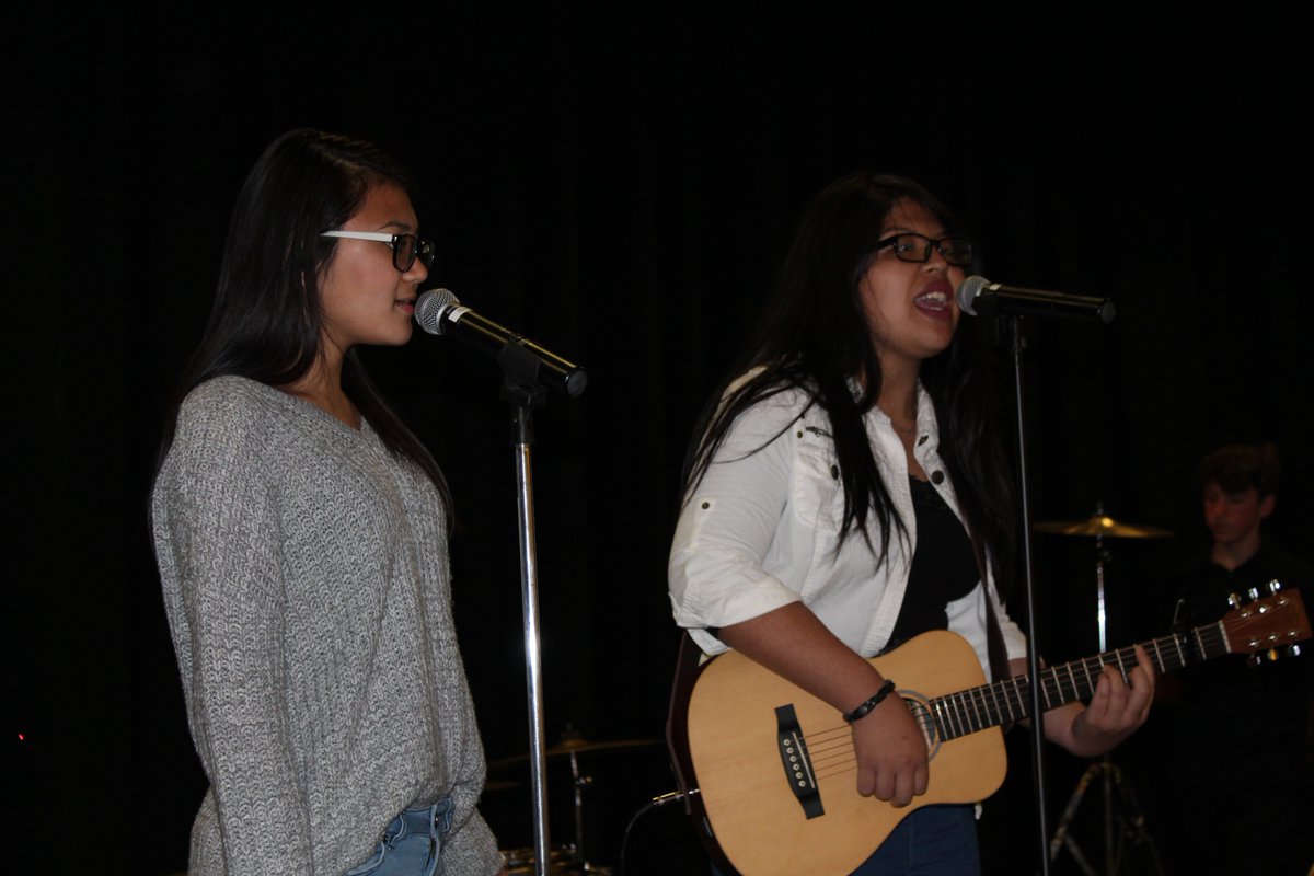 ColoniaHigh's tweet photo. Christine and Keiko during sound check https://t.co/WjMnwDV7Fc