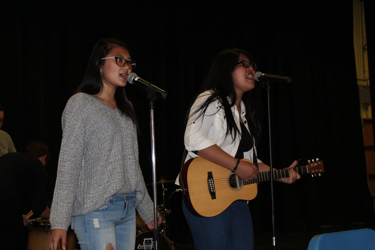 ColoniaHigh's tweet photo. Christine and Keiko during sound check https://t.co/WjMnwDV7Fc