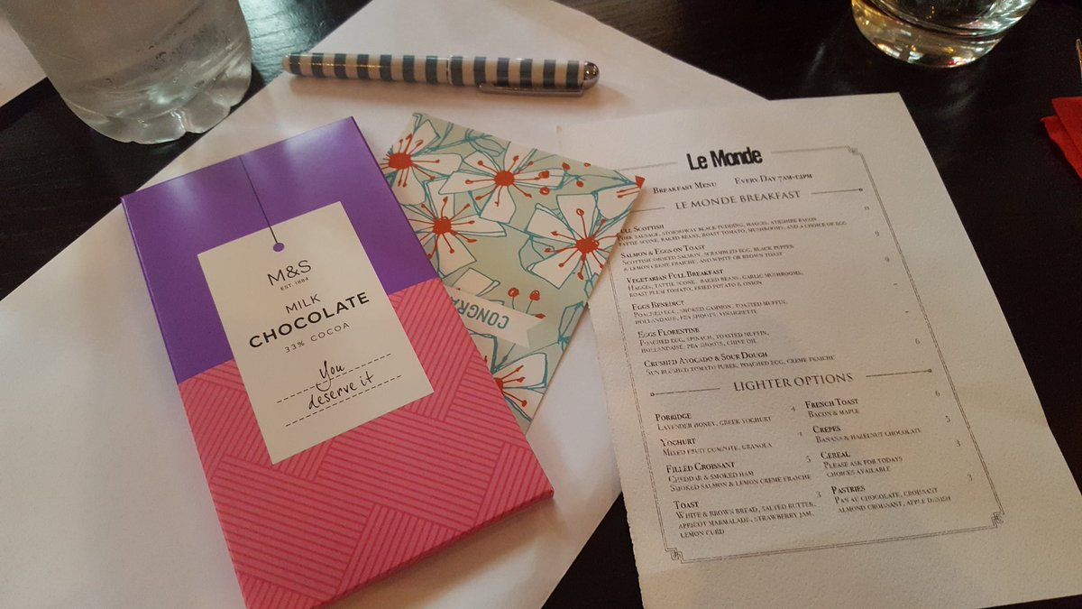 JenniMcD87's tweet photo. HelenMintVelvet @ClaireT_MV Area meeting, great day with everyone 😆 garment sale for Will Houghton Foundation #mv #minisale #fabbreakie 😆 https://t.co/7qZWRga2VD