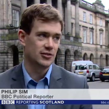 HotMenUK's tweet photo. BBC’S @BBCPhilipSims is our HOT MAN OF TWITTER FOR THURSDAY 01 JUNE

He is a fine example f brains and hotness - just what we like! https://t.co/YTueGt6GQc