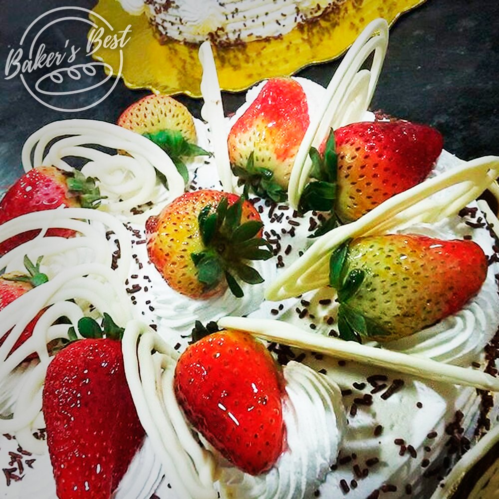 This is the kind of design we put on our cakes. #SXM #Party #Birthday