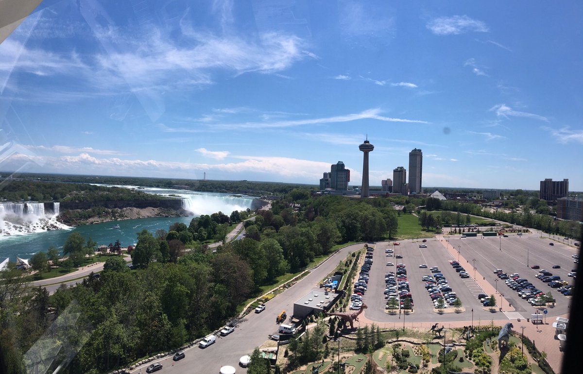 ebfavclass's tweet photo. The day so far #niagaratrip2017 Fort George, Clifton Hill, Hornblower Cruise, hotel. @pineriveres @StupclassStupar https://t.co/S4tu3Yhf4i