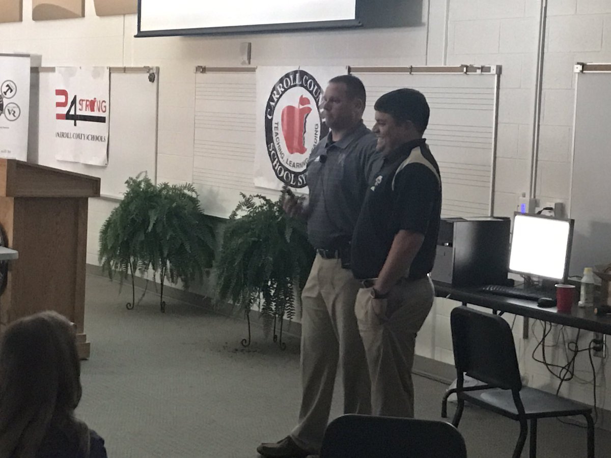 scottkcowart44's tweet photo. Wow!  What a way to end Leadership Advance. Premier leaders demonstrating their skills thru powerful presentations!
#24STRONG https://t.co/iXCkbzTgng