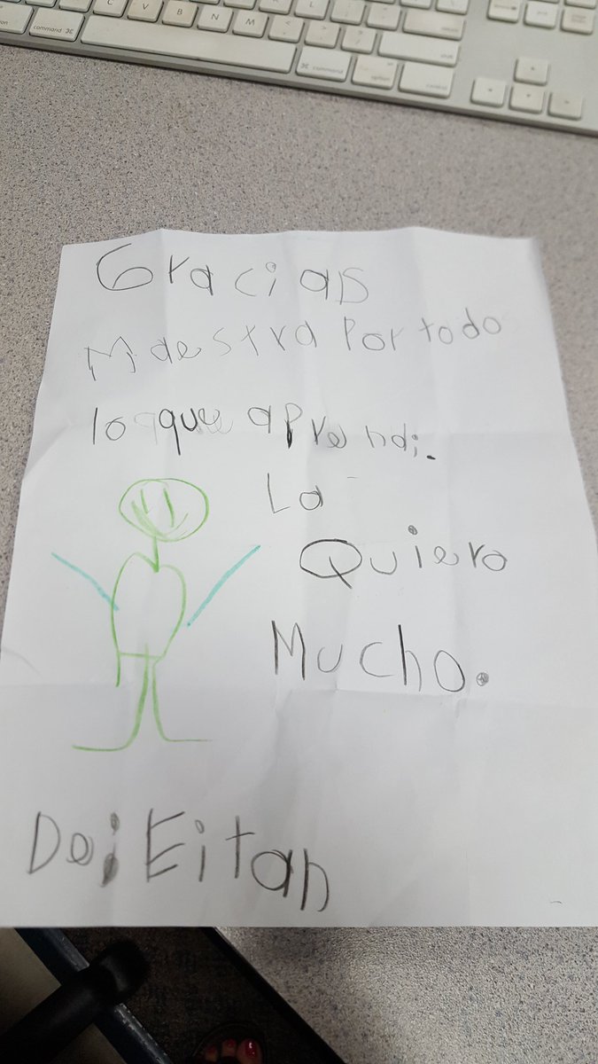 MrsCoronado4's tweet photo. When Ss start out unable to write their names and end the year writing like this. He even drew us. 💓 It makes me so proud!! #perfectlyprek https://t.co/CbrG4X6jRw