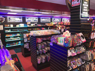 RomanticDepotN's tweet photo. @RomanticDepotN https://t.co/64ELyfzXfC We provide great customer service @ABC @NBATV #adultsore #plussizelingerie #vibrator #vibratorstore https://t.co/GhPJ4T28rB
