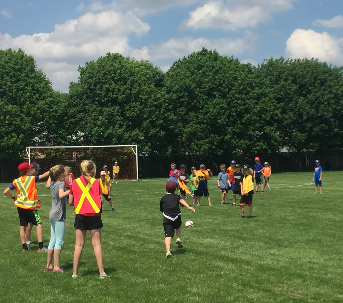 LittleFallsPS's tweet photo. Graduated to the pitch for 2nd recess due to great success! More kids asked to join & were warmly welcomed. ♥️⚽️@KLCarlyle #LMHST #leaders https://t.co/8LXEJ3PeCx