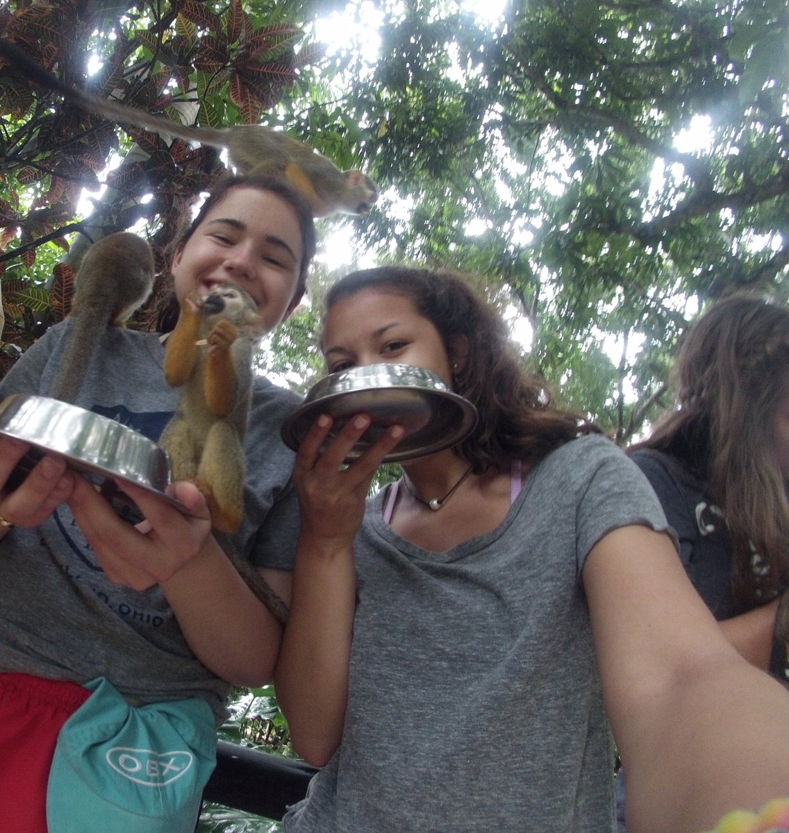 16isanchez's tweet photo. happy birthdayy💙 #rippunta 😽😎🐠 @MaeveSlife https://t.co/k7mYHyavJ8
