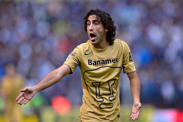 ANALISTA09's tweet photo. #CruazAzul y #Leon se pelean por Matías Britos de #Pumas ⚽️⚽️ https://t.co/sxJAx0uekz